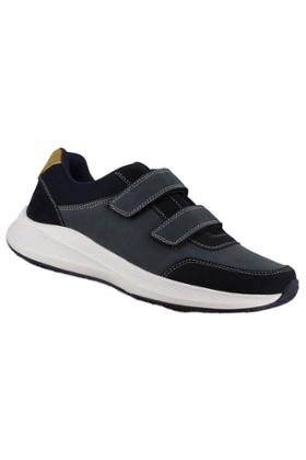 CHAUSSURES AVEC VELCRO