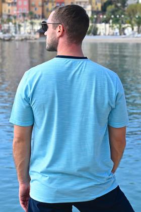 T-SHIRT POCHE POITRINE