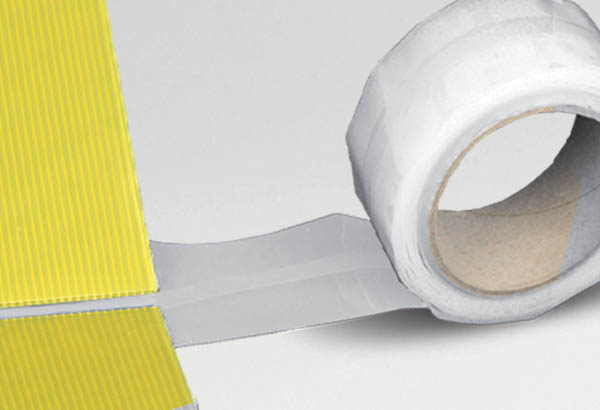 Profil extrudé adhésif avec charnière se découpant à vos dimensions - 48 mm x 25 m