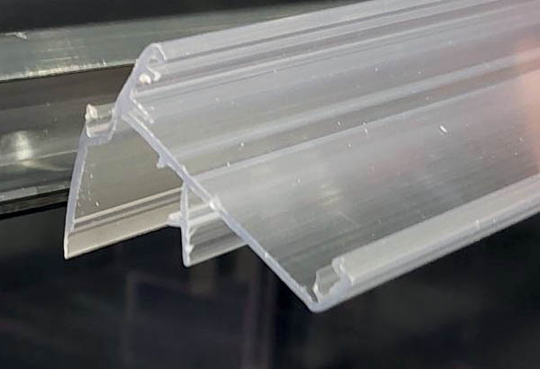 Cale pour profil EASYFIX en PET Cristal - 22 x 200 mm