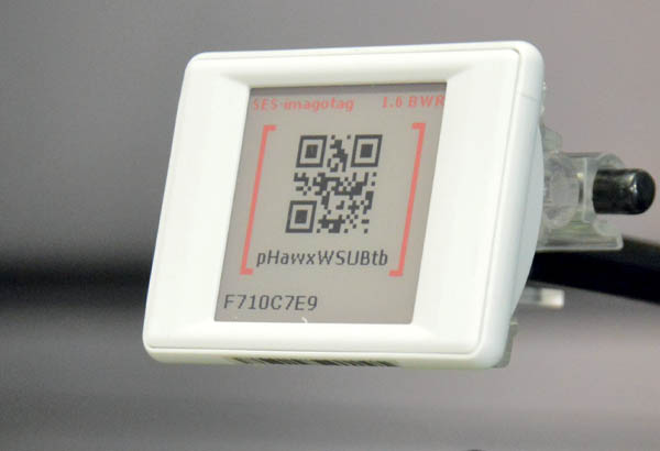 PE individuel pour broche avec entraxe de 13 mm - 33 x 38 mm