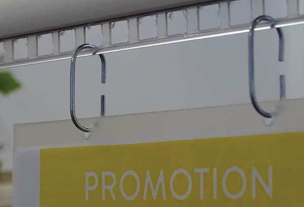 Crochet en "C" avec fil métal de Ø 2 mm - Hauteur 40 mm