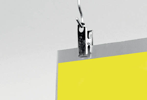 Pince clip ressort en métal - Hauteur 30 mm