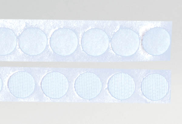 Pastille adhésivée CARAFIX® Ø 13 mm blanche - Ruban boucle