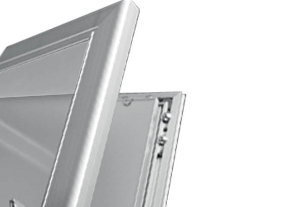 Vitrine 1 face avec profil de 37 mm en aluminium pour extérieur - Format A1