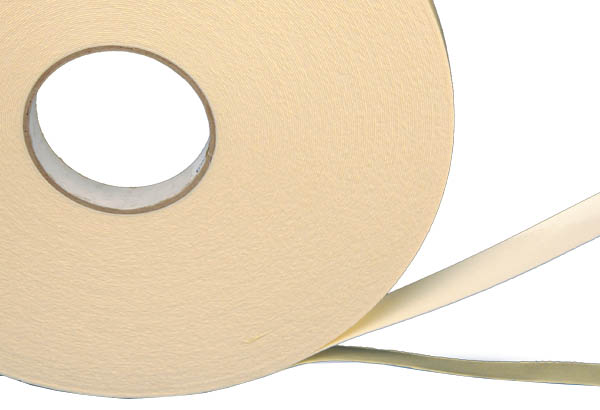 Double face CARTACK® 4300 en mousse polyéthylène blanche - 19 mm x 66 m