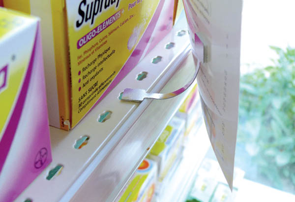 Twister métal 75 mm en feuille - 1 adhésif permanent et 1 adhésif non permanent