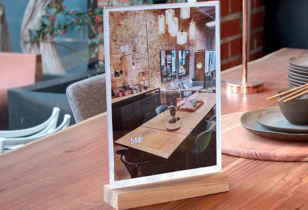 Porte-visuel droit 2 faces en hêtre et PET transparent - Format A6 - Vertical