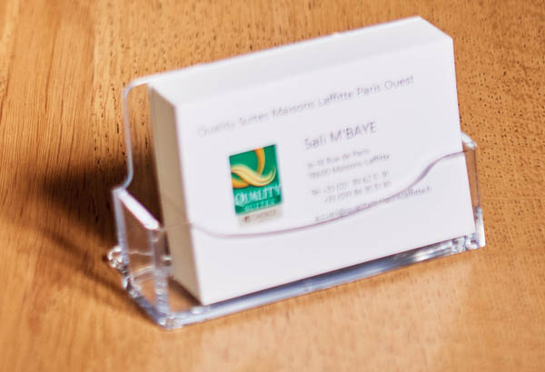 Porte carte de visite avec bac en polystyrène - 101 x 56 x 40 mm