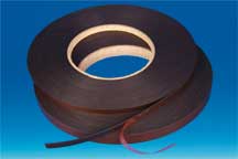 Rouleau magnétique adhésif spécial PVC-PET-Acrylique 19 mm x 30 m