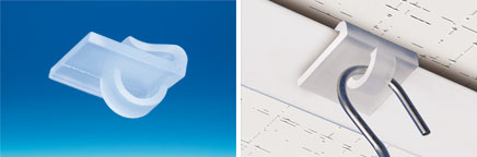 Attache PVC faux plafond crochet fermé perpendiculaire