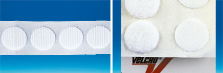 Pastilles VELCRO® blanche adhésivée "Crochet" rouleau de 1110