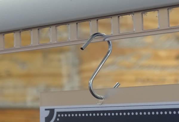 Crochet S en métal - Fil de Ø 2 mm - Hauteur 32 mm