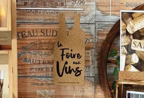 Kakemono 2 bouteilles en liège avec pyrogravure FAV - 346 x 145 x 5 mm