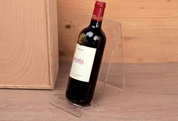 Présentoir en plexi de 4 mm pour bouteille - 105 x 240 x 200 mm