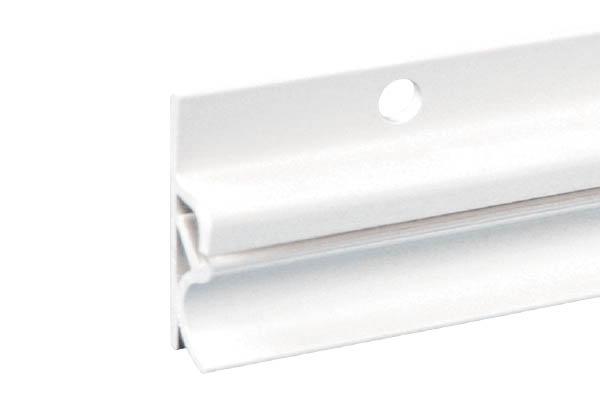 Profil clippant perforé en PVC - Longueur 600 mm Profil clippant perforé en PVC - Longueur 600 mm
