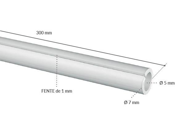 Tube fendu pour porte drapeau de Ø 5 - 7 mm - Longueur 300 mm