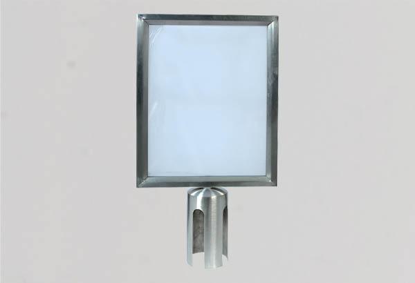 Porte affiche inox au format A4 vertical pour kit poteau de référence 854101 et 854102