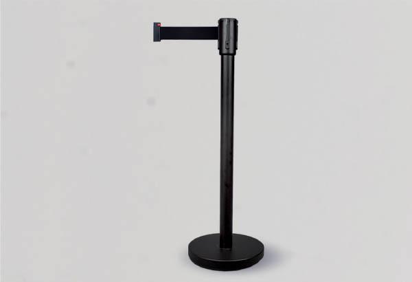 Kit poteau de 935 mm avec sangle noire de 2.7 m et socle noir de Ø 300 mm
