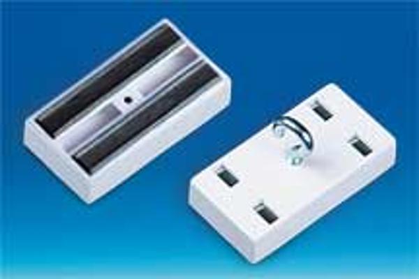 Aimant ferrite rectangulaire - 53 x 28 mm - Charge 15 kg