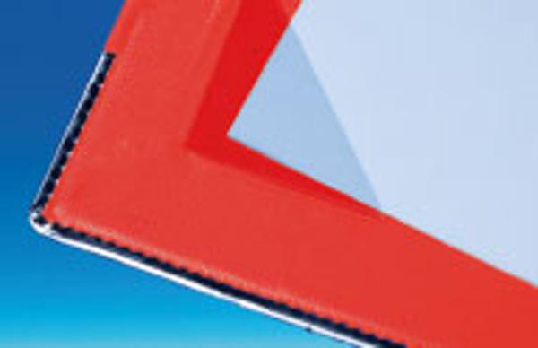 Pochette triangulaire PVC souple adhésif permanent 120 x 120 mm