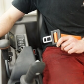 Electric buckle belt