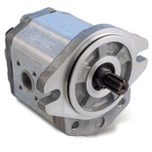 SAE A front flange and 9-tooth splined shaft