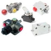 Hydraulic end stroke valves