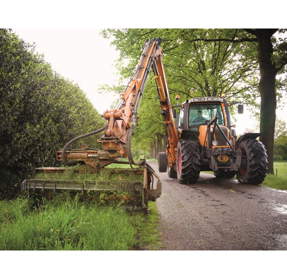 Débroussailleuse sur tracteur