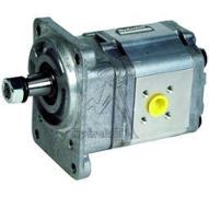 Pompe Deutz D30S/40L/50/55 8cc rotation droite