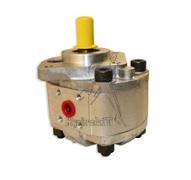 Pompe Massey Fergusson 165 307 direction 6cc gauche