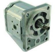 POMPE  8CM3 ROT GAUCHE CON 1/8
