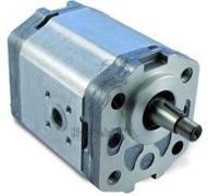 POMPE 17 CM3 ROTATION DROITE