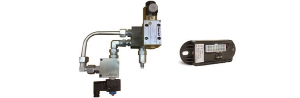 Hydraulic fan reversing components